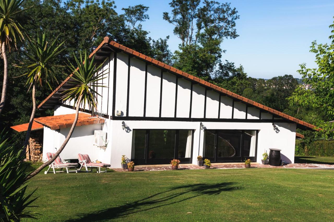 Villa Higer 혼다리비아 외부 사진